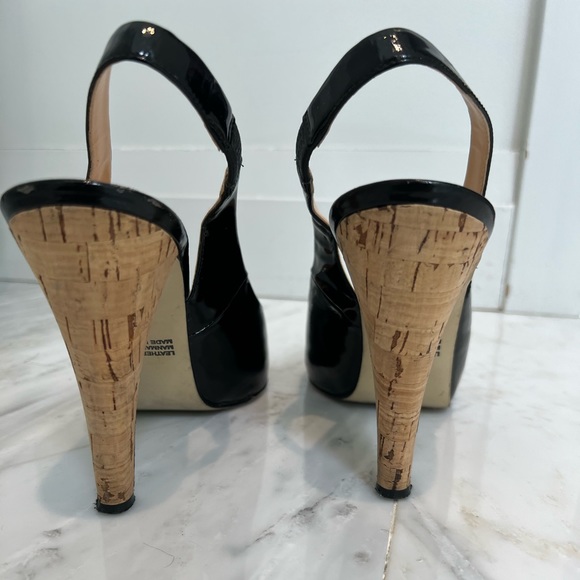 Women’s Patent Leather Shoes size 9 - Picture 3 of 3